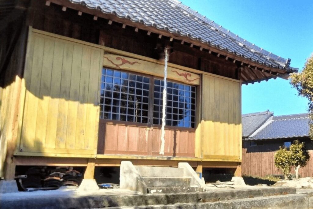 大分県国東市武蔵町糸原にある「みなとの地蔵さま」の参拝所