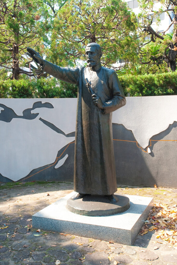 フランシスコ・ザビエルの銅像（大分県）