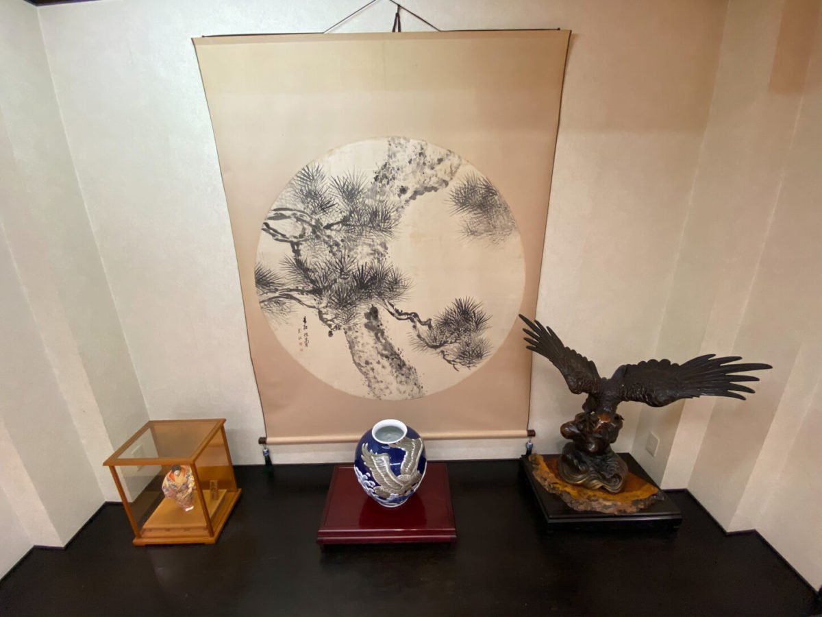 割烹山城家の暖簾